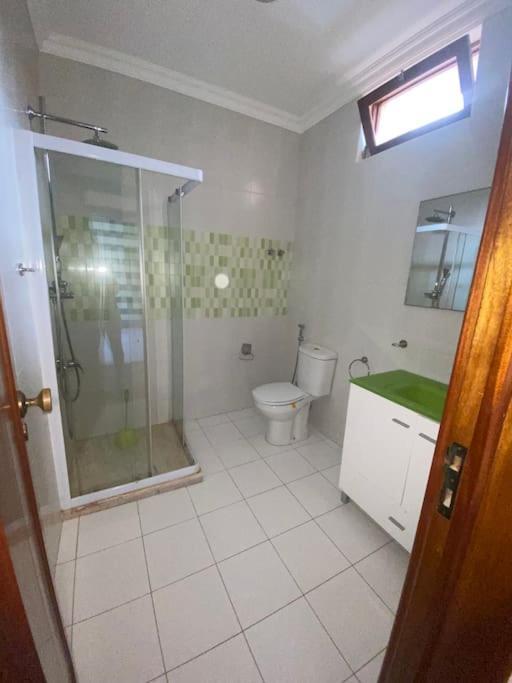 Vivenda Com Patio, No Coracao Do Mindelo Villa Exterior photo